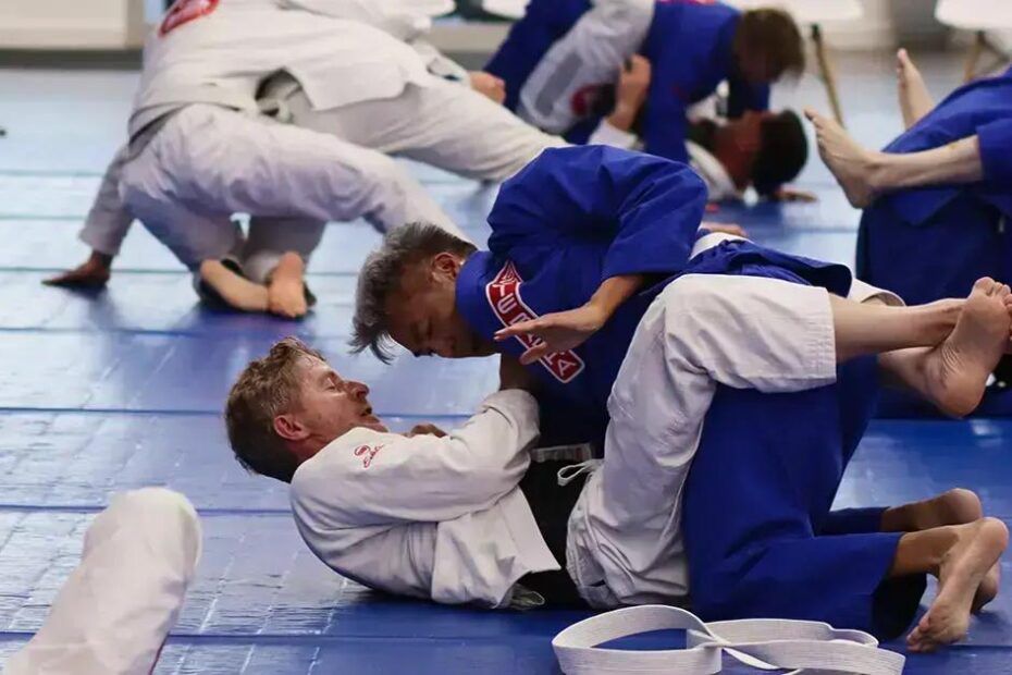 Beginner Training in Jiu-Jitsu: What's the Best Frequency?