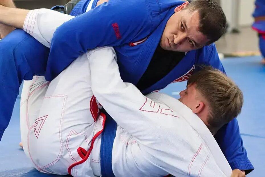 Top Beginner Mistakes at Jiu-Jitsu (So You Improve Faster)